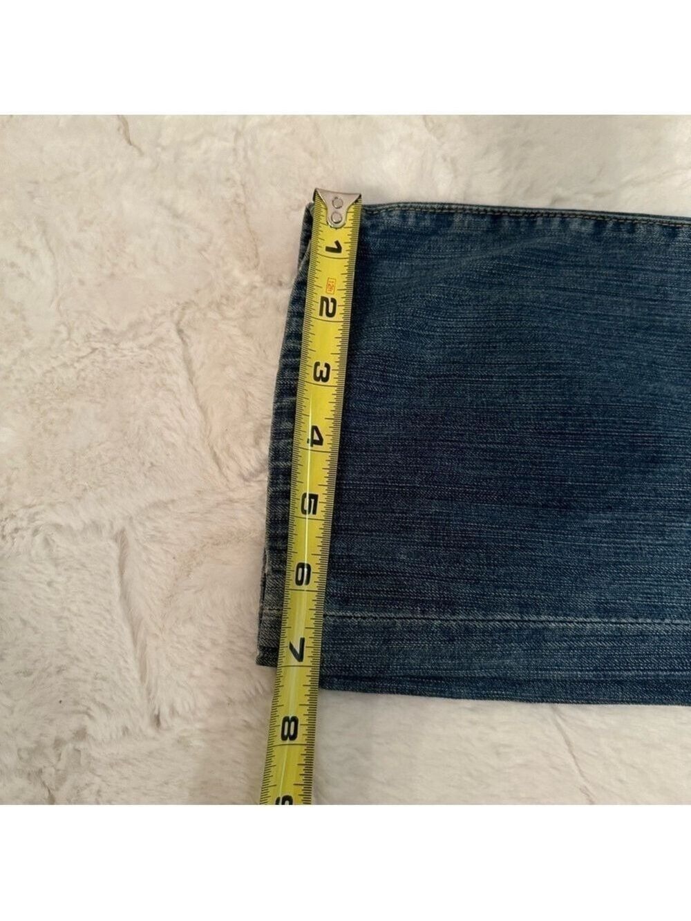 Lucky Brand Dungarees American Classic Vintage Maddy Ankle Jeans.
Size 4/27
NWT - Picture 12 of 13